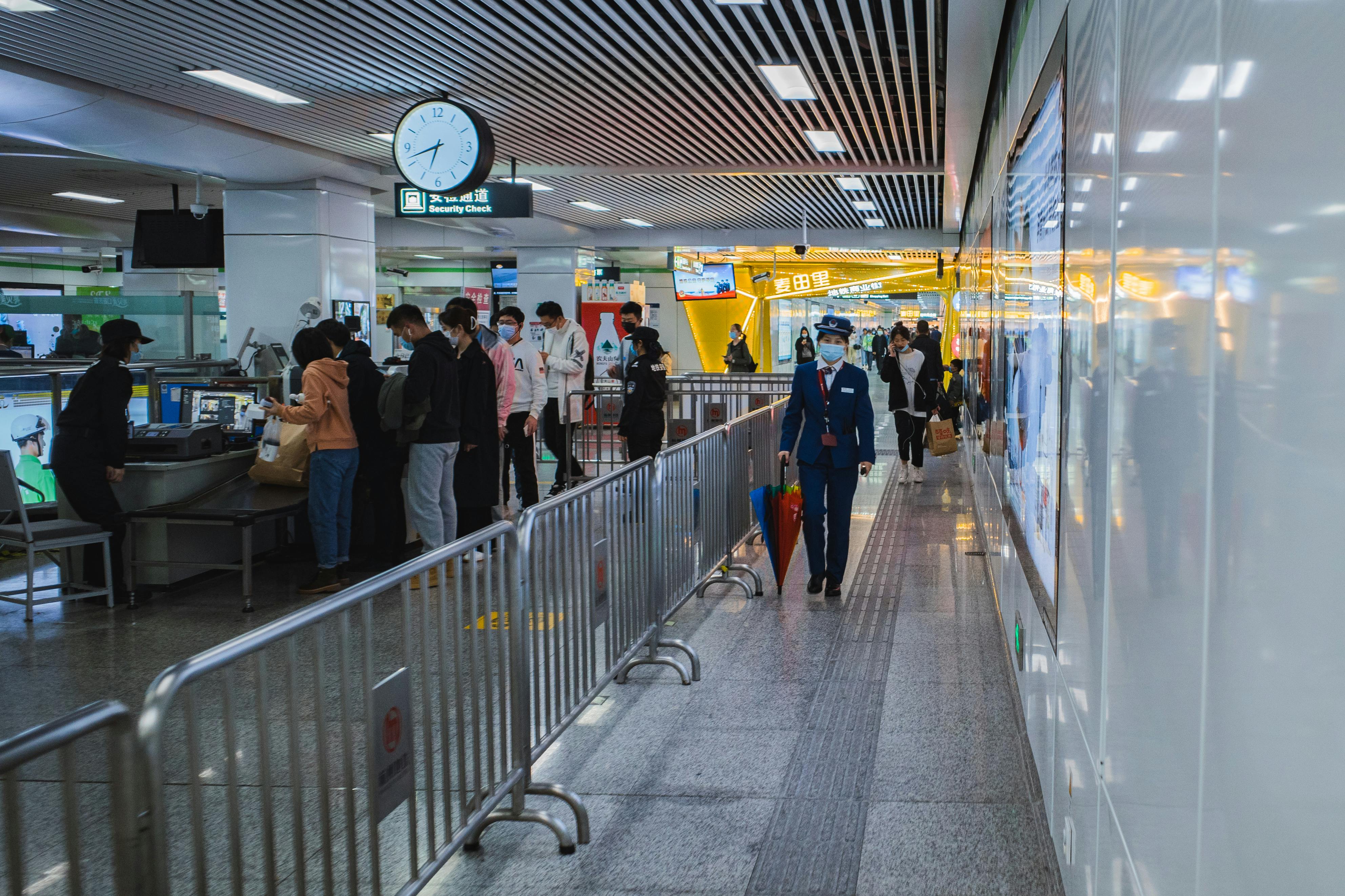 Biometric Security and the Latest Airport Tech for Travelers