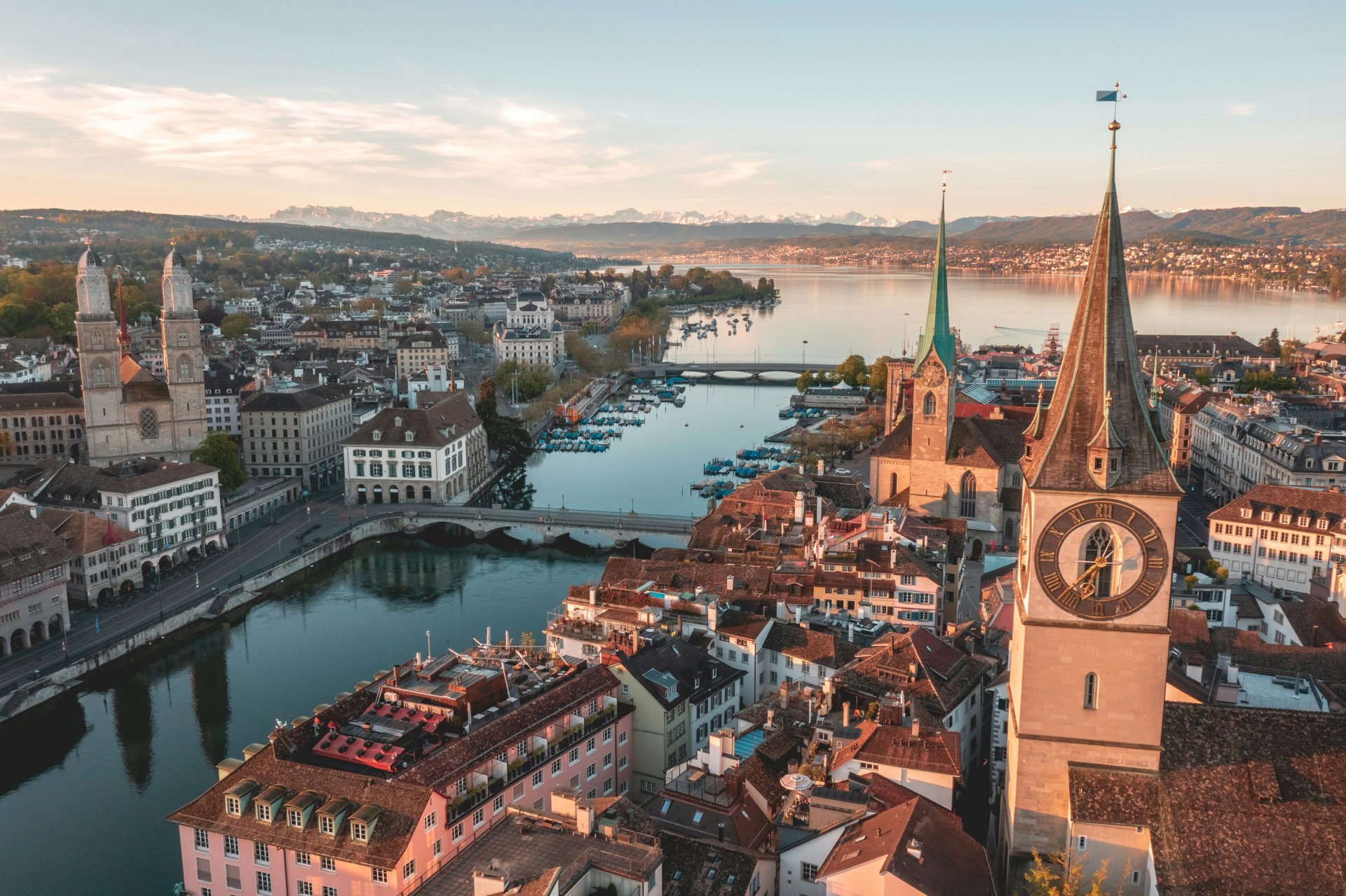 Swiss Sensations: Zurich, Alps, and Everything in Between