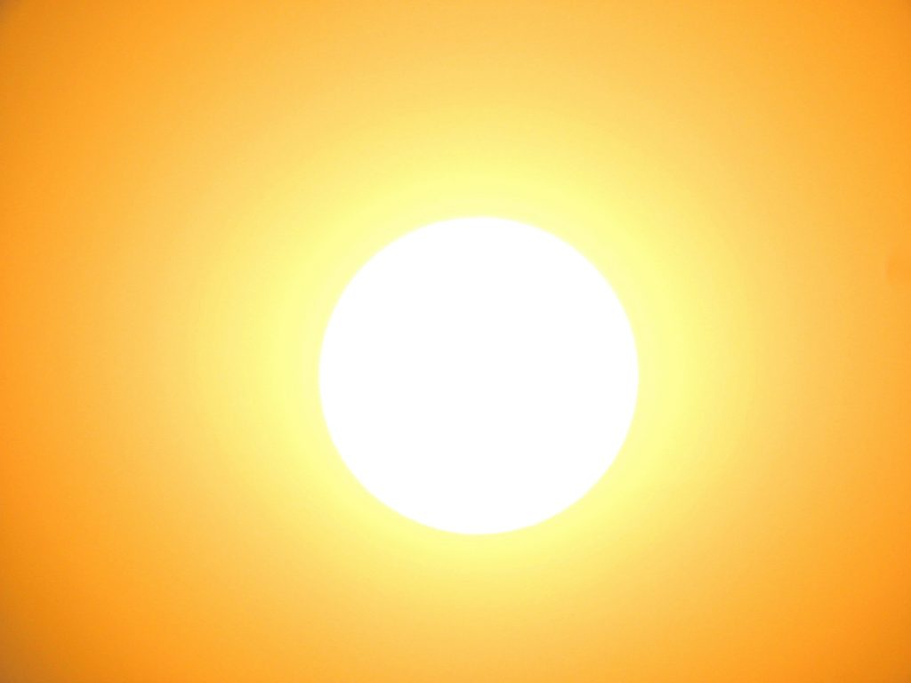 Preventing Photokeratitis and Snow Blindness During Summer Travel