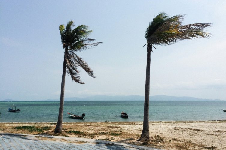 How To Prepare Hurricanes, Typhoons and Cyclones When Traveling